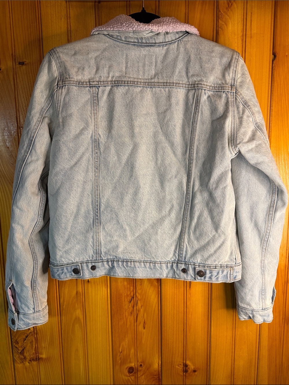 Levi's Light Blue Denim Bomber Jacket with Purple Sherpa Collar - Picture 10 of 11